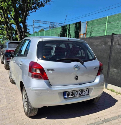 Toyota Yaris cena 22600 przebieg: 257220, rok produkcji 2011 z Poręba małe 37